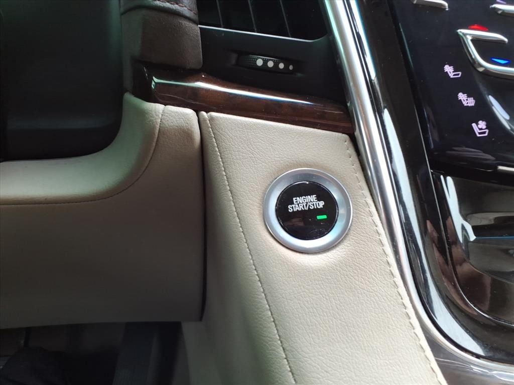 2016 Cadillac Escalade Luxury