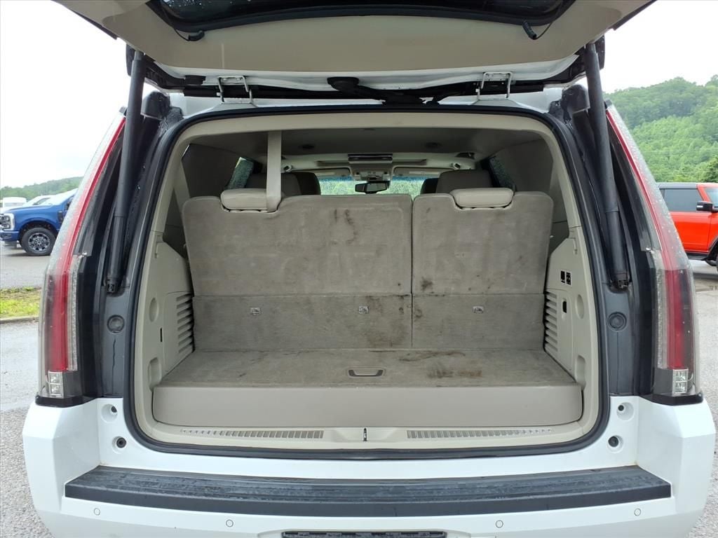 2016 Cadillac Escalade Luxury