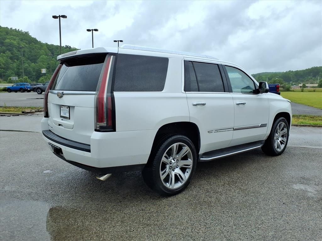 2016 Cadillac Escalade Luxury