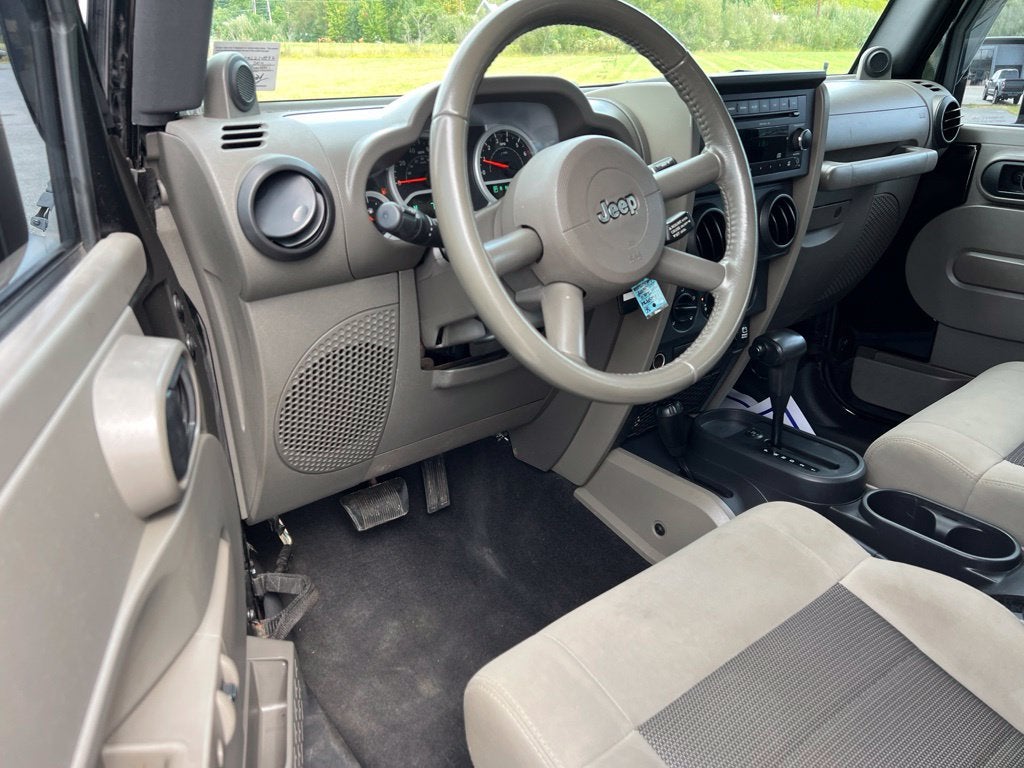 2010 Jeep Wrangler Unlimited Islander