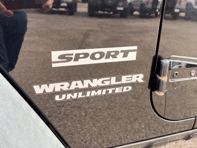 2010 Jeep Wrangler Unlimited Islander