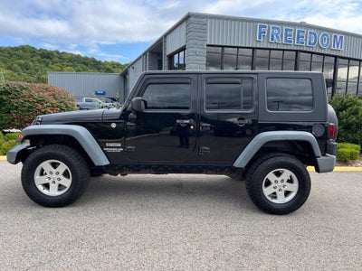 2010 Jeep Wrangler Unlimited Islander