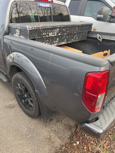 2020 Nissan Frontier SV