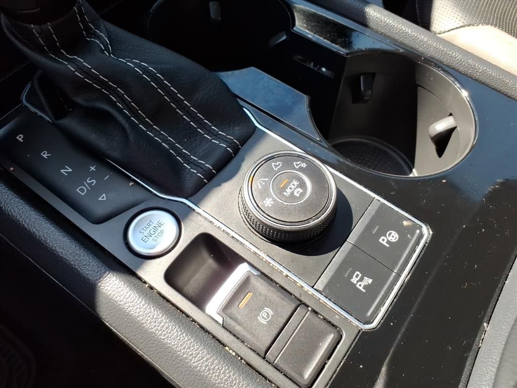 2022 Volkswagen Atlas 3.6L V6 SEL Premium R-Line