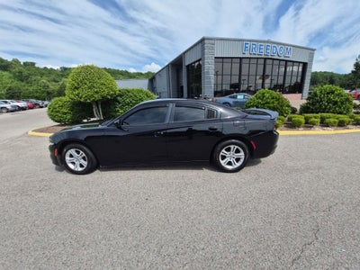 2016 Dodge Charger SE