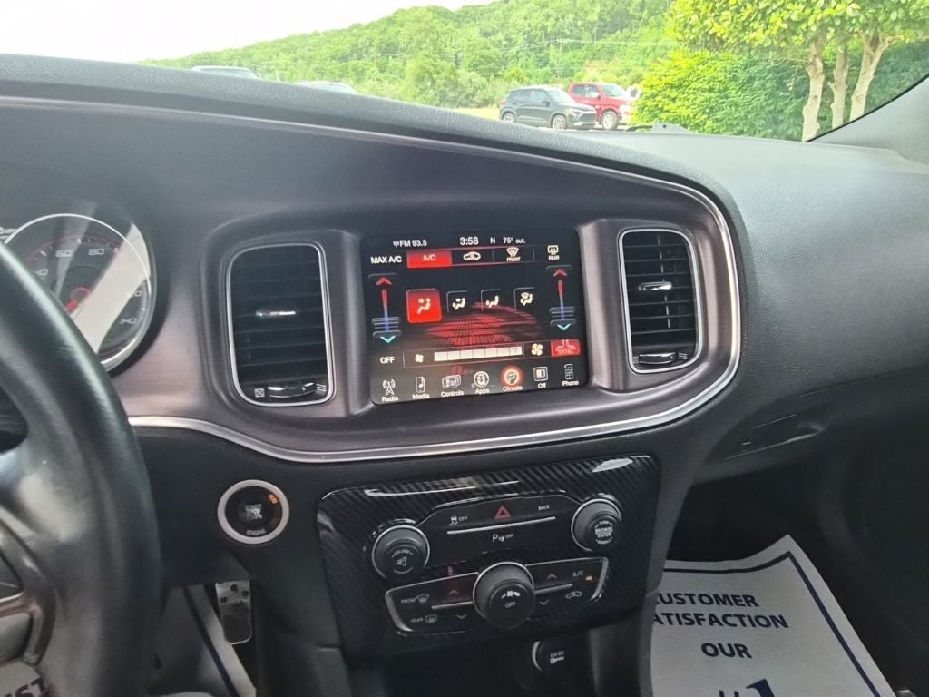 2016 Dodge Charger SE
