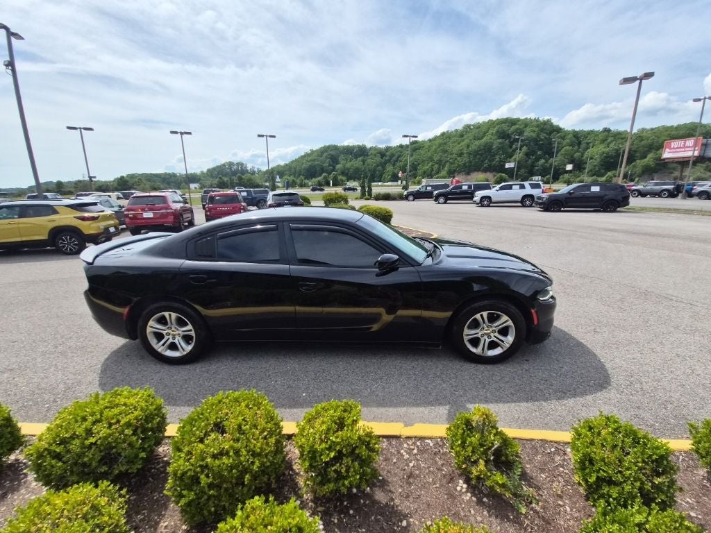 2016 Dodge Charger SE