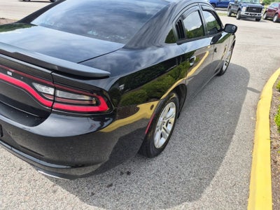 2016 Dodge Charger SE