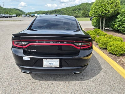 2016 Dodge Charger SE
