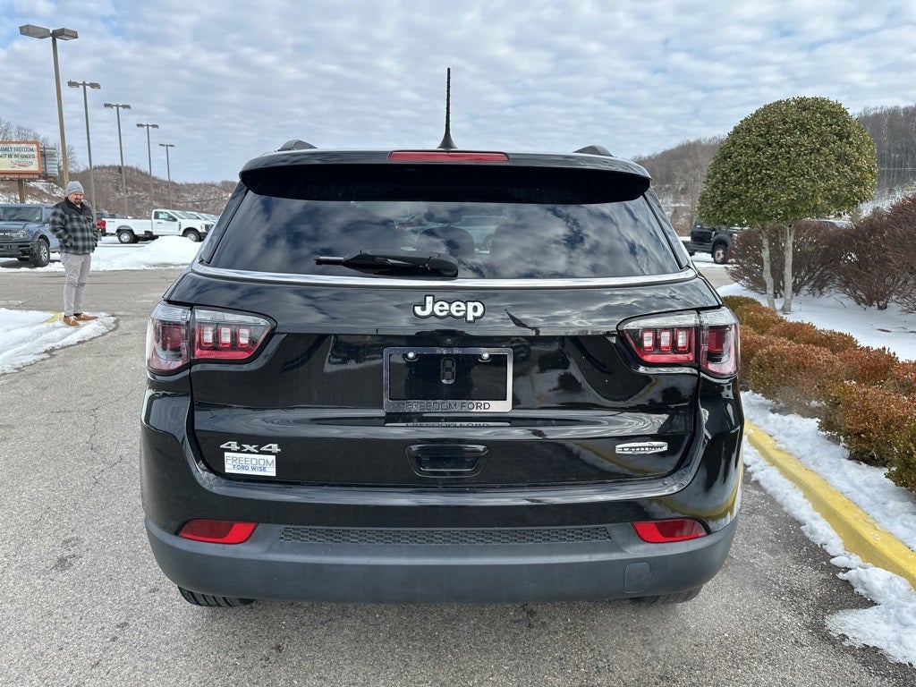 2022 Jeep Compass Latitude