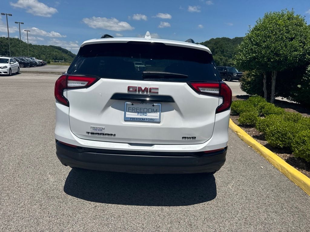 2023 GMC Terrain SLE