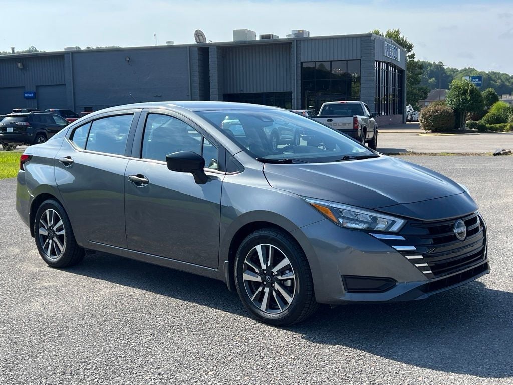 2025 Nissan Versa 1.6 S