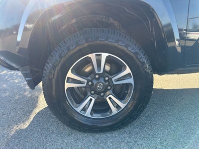 2017 Toyota Tacoma TRD Sport V6