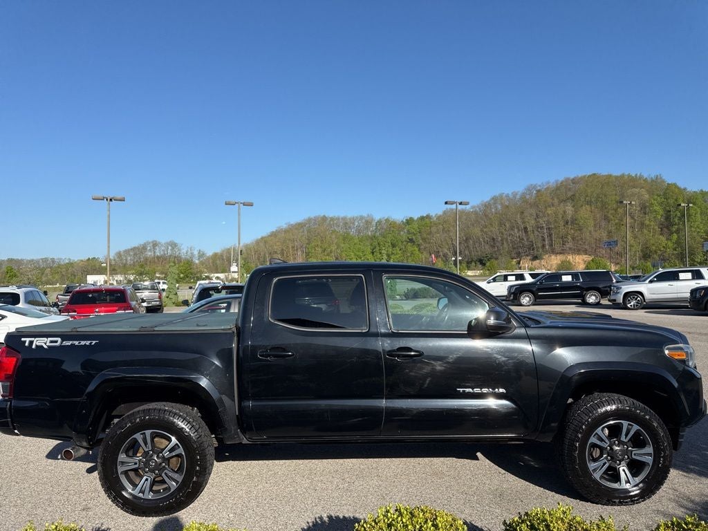 2017 Toyota Tacoma TRD Sport V6