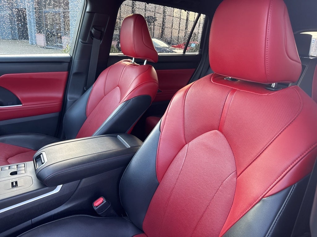 2023 Toyota Highlander XSE