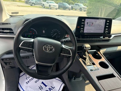 2021 Toyota Sienna XLE 7 Passenger