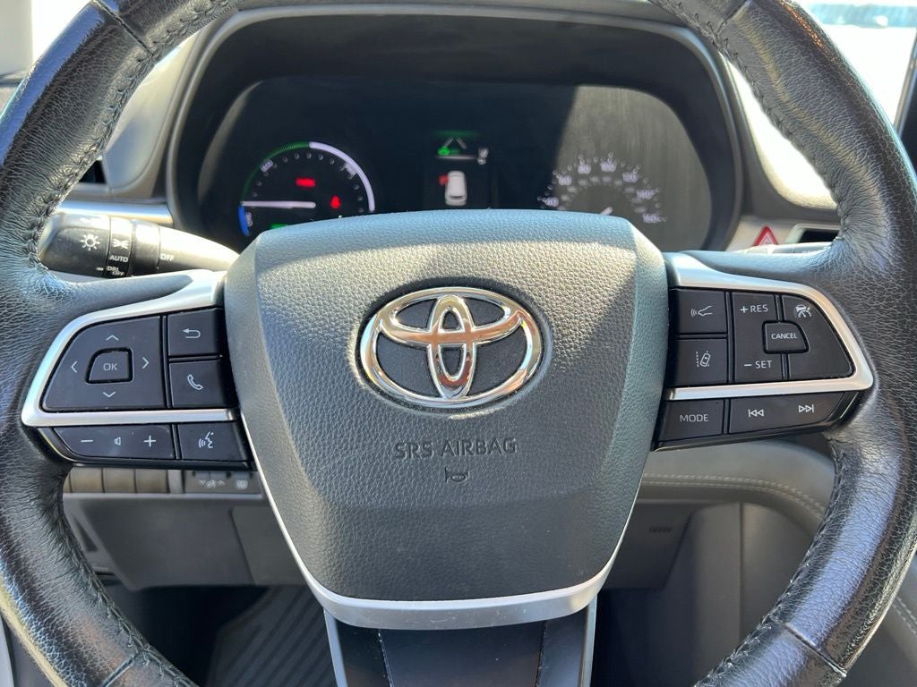 2021 Toyota Sienna XLE 7 Passenger