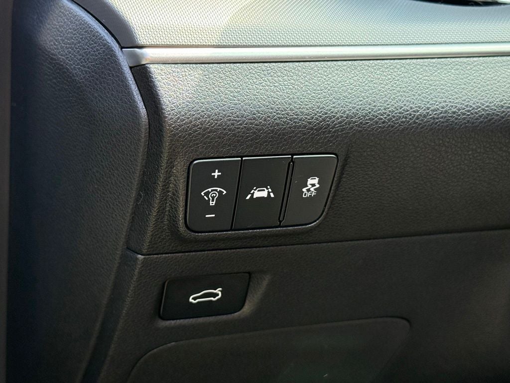 2021 Kia K5 LXS