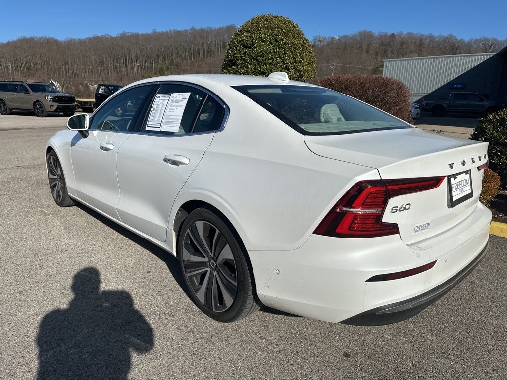 2023 Volvo S60 Ultimate