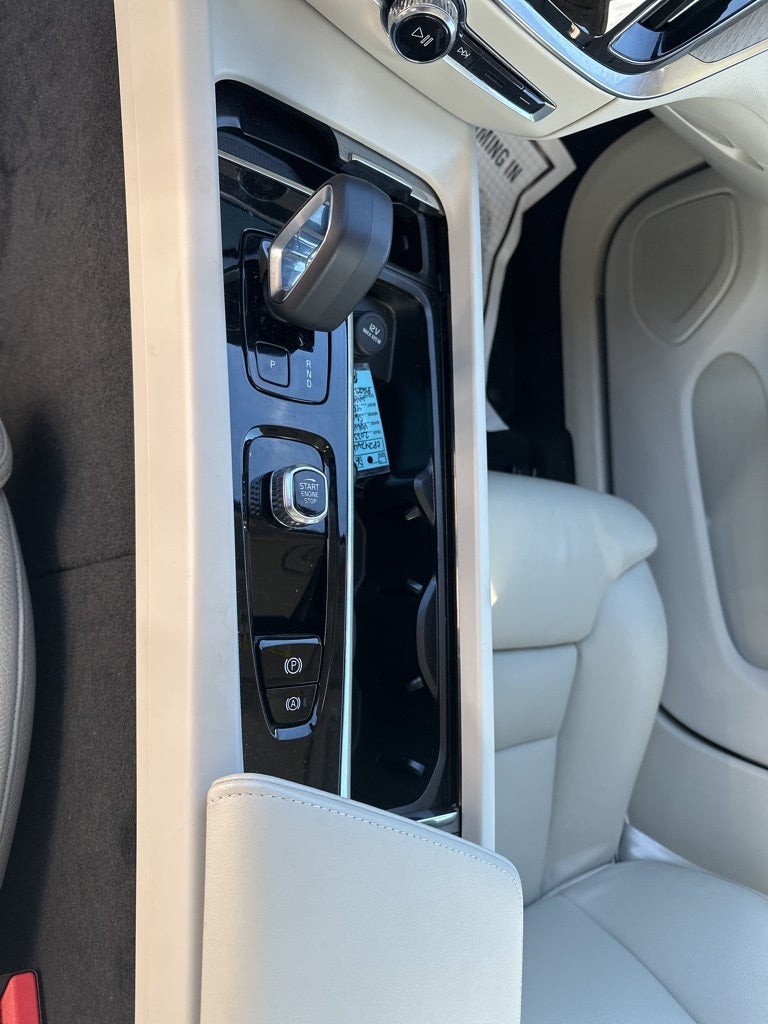 2023 Volvo S60 Ultimate