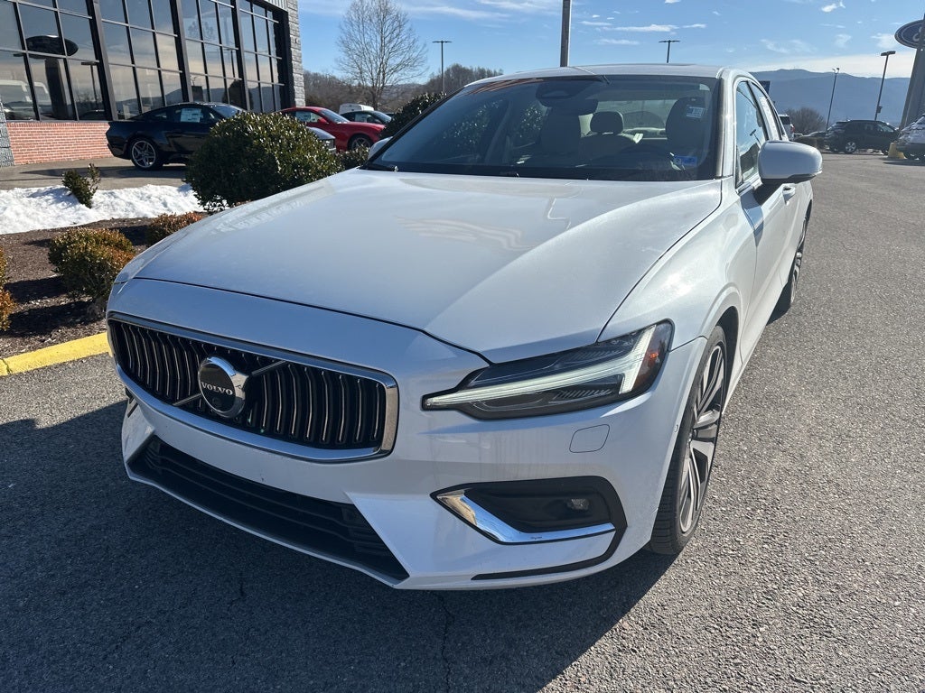 2023 Volvo S60 Ultimate