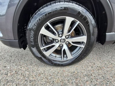 2017 Toyota RAV4 XLE