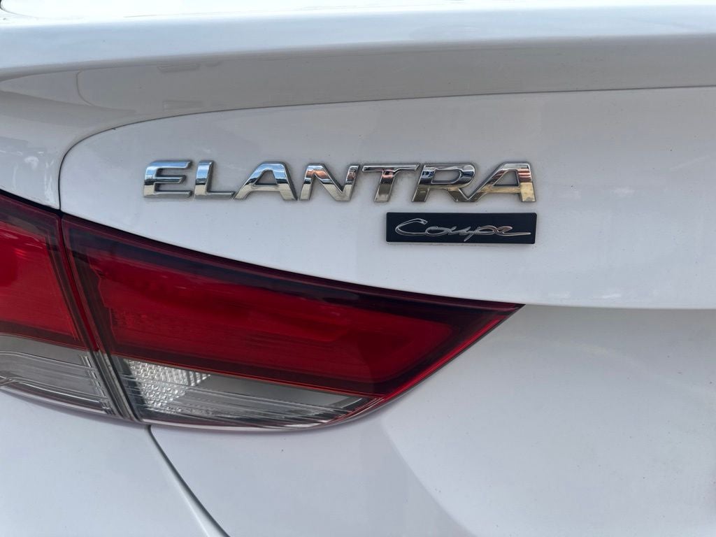 2014 Hyundai Elantra Base