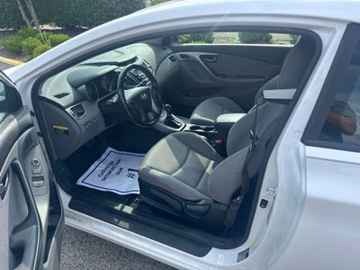 2014 Hyundai Elantra Base