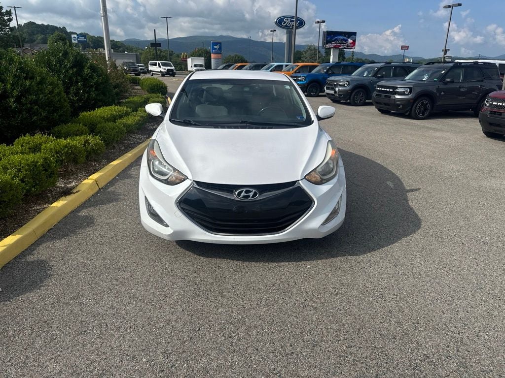 2014 Hyundai Elantra Base