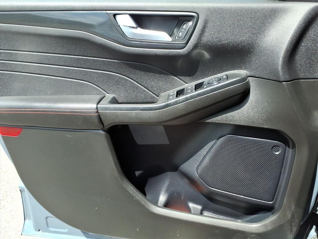 2024 Ford Escape Hybrid ST-Line Select