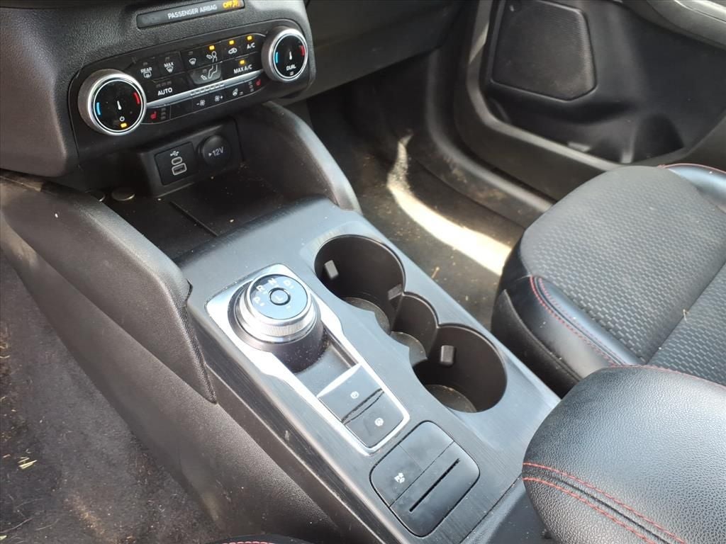 2024 Ford Escape Hybrid ST-Line Select