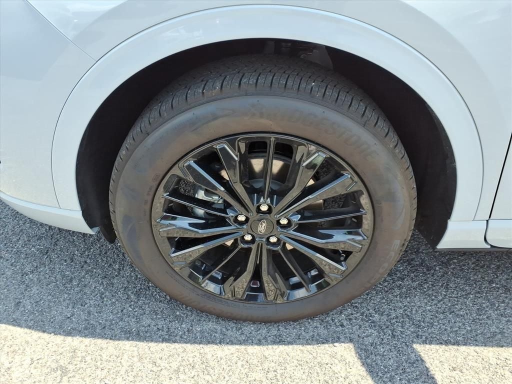 2026 Ford Escape Hybrid ST-Line Elite