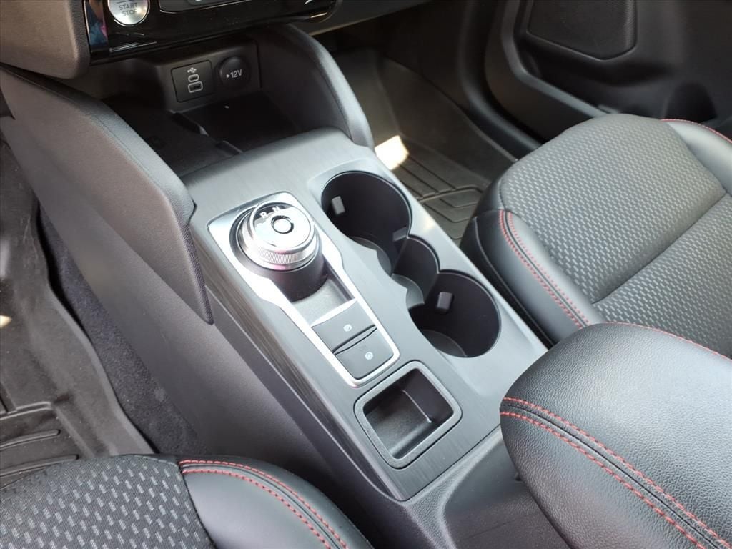 2026 Ford Escape Hybrid ST-Line Elite
