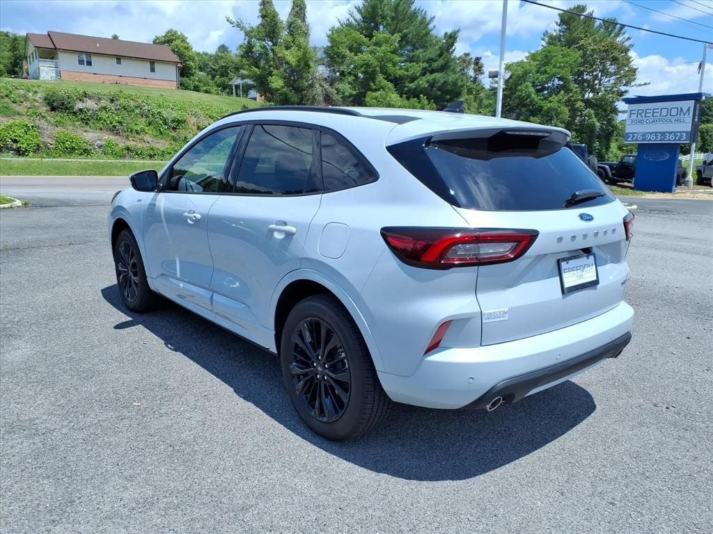2026 Ford Escape Hybrid ST-Line Elite