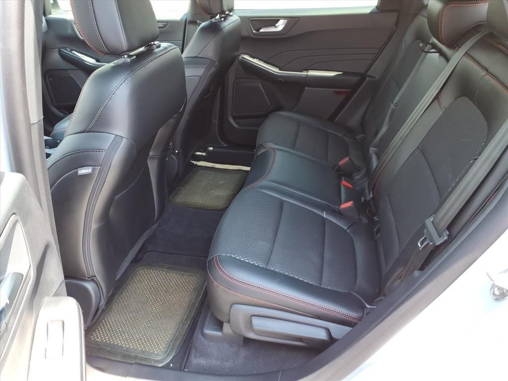 2026 Ford Escape Hybrid ST-Line Elite
