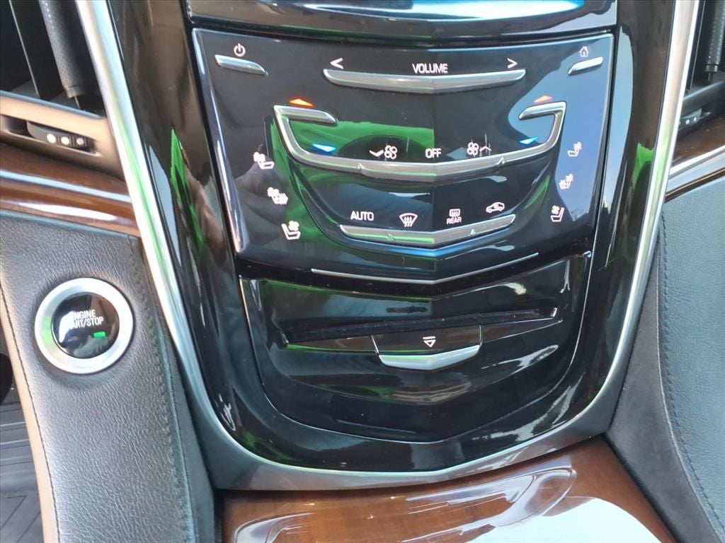 2018 Cadillac Escalade Premium Luxury