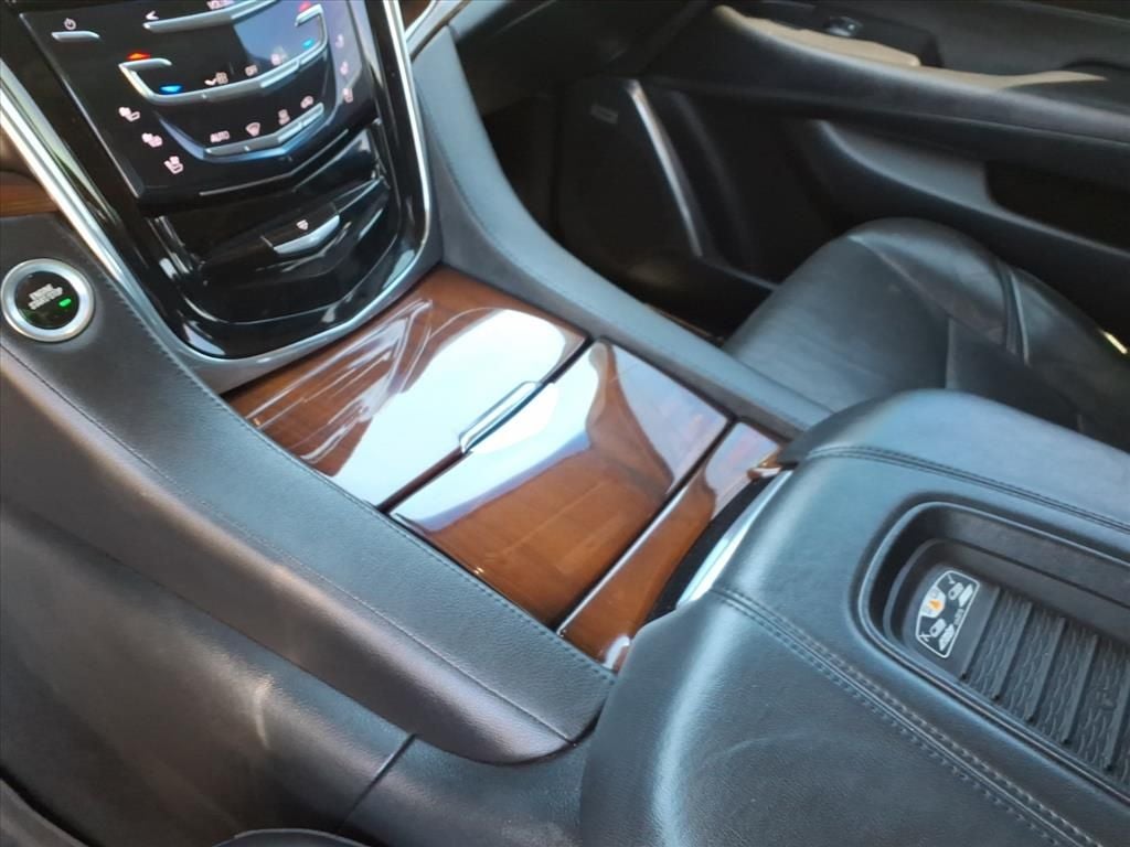 2018 Cadillac Escalade Premium Luxury