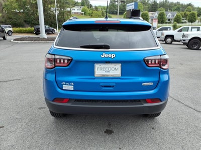 2022 Jeep Compass Latitude Lux