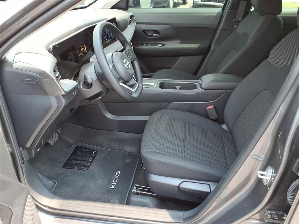 2026 Nissan Kicks S