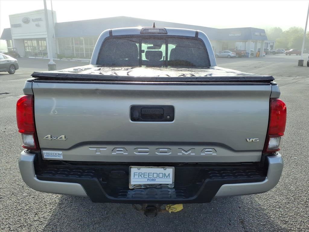 2019 Toyota Tacoma SR V6