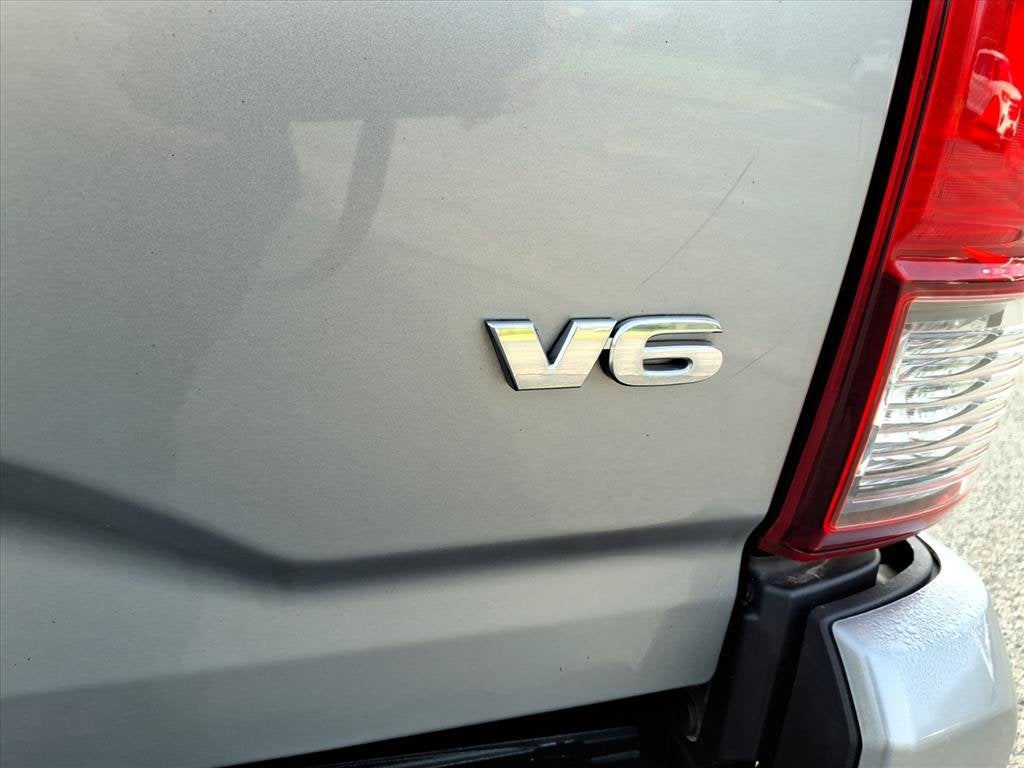 2019 Toyota Tacoma SR V6