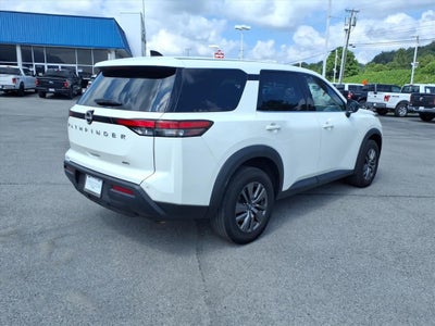 2023 Nissan Pathfinder S