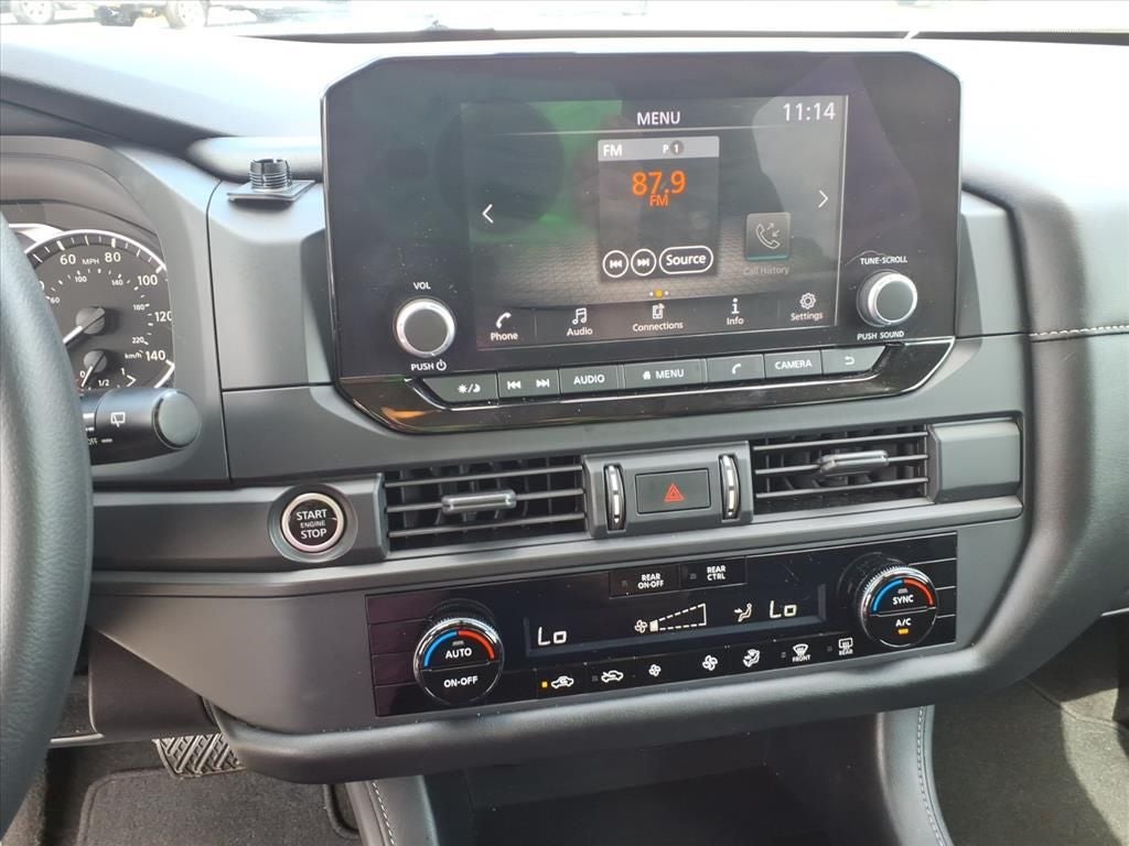 2023 Nissan Pathfinder S