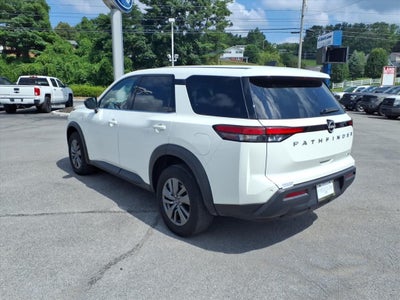 2023 Nissan Pathfinder S