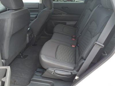 2023 Nissan Pathfinder S