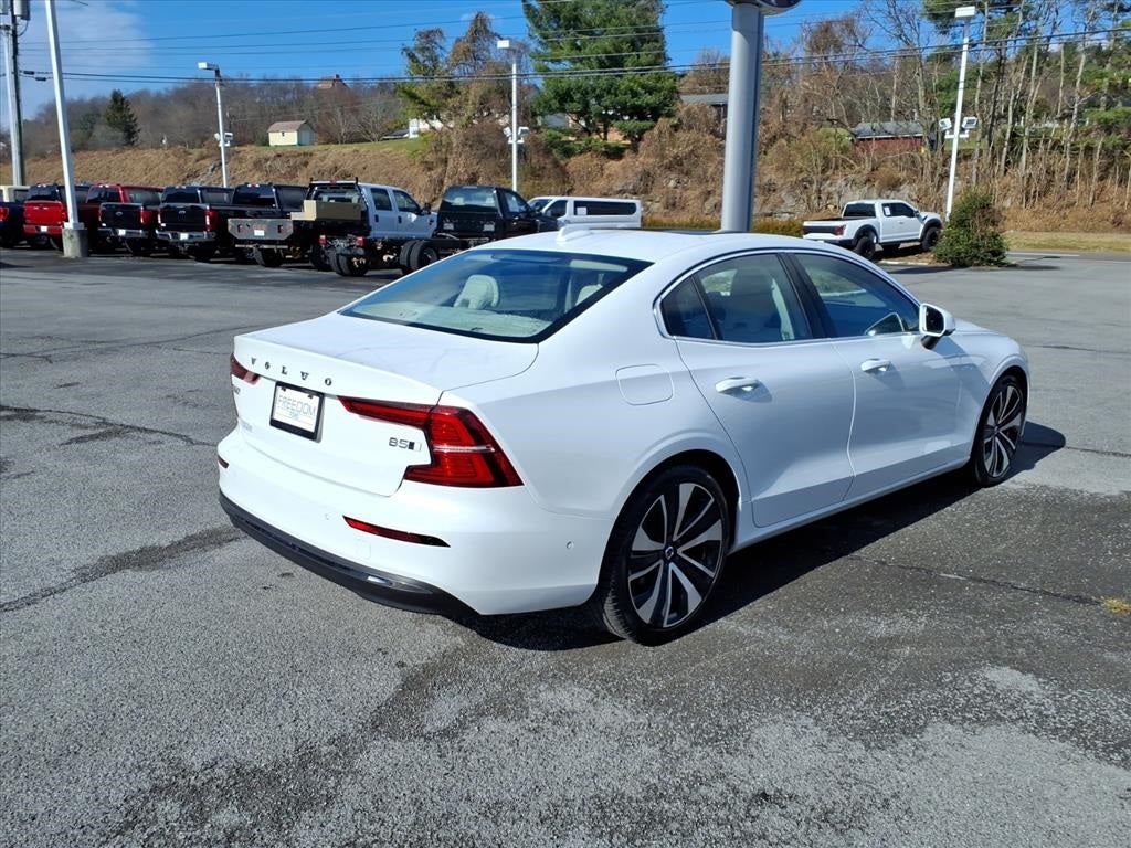2023 Volvo S60 Ultimate