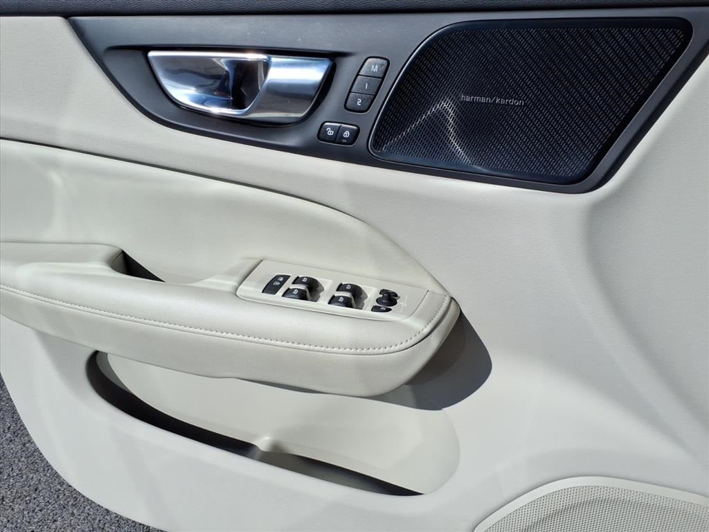 2023 Volvo S60 Ultimate