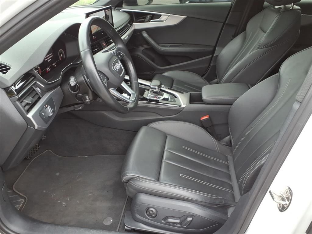 2023 Audi A4 45 S line Premium Plus quattro