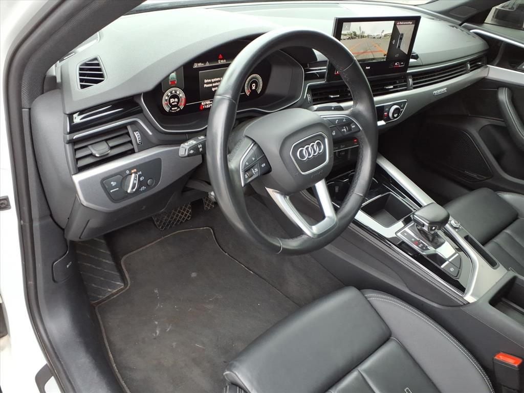 2023 Audi A4 45 S line Premium Plus quattro