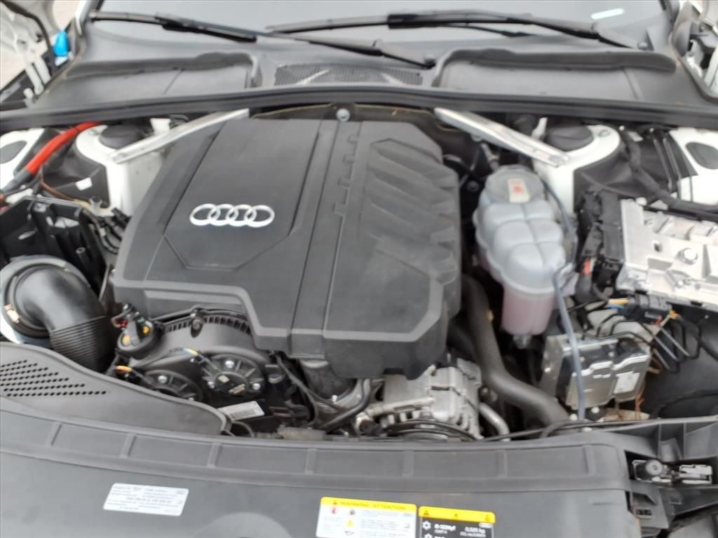 2023 Audi A4 45 S line Premium Plus quattro